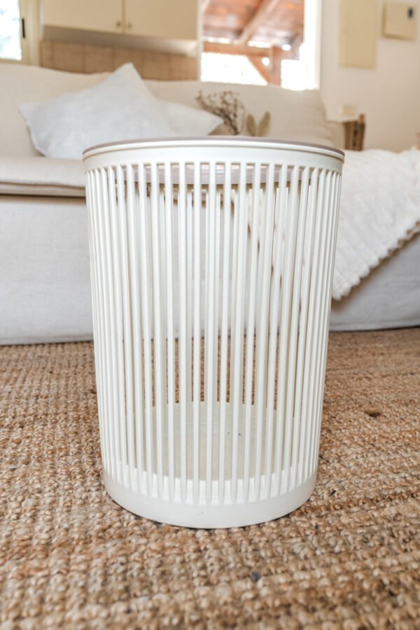 פח אשפה לחדר רחצה מפלסטיק PVC לבן